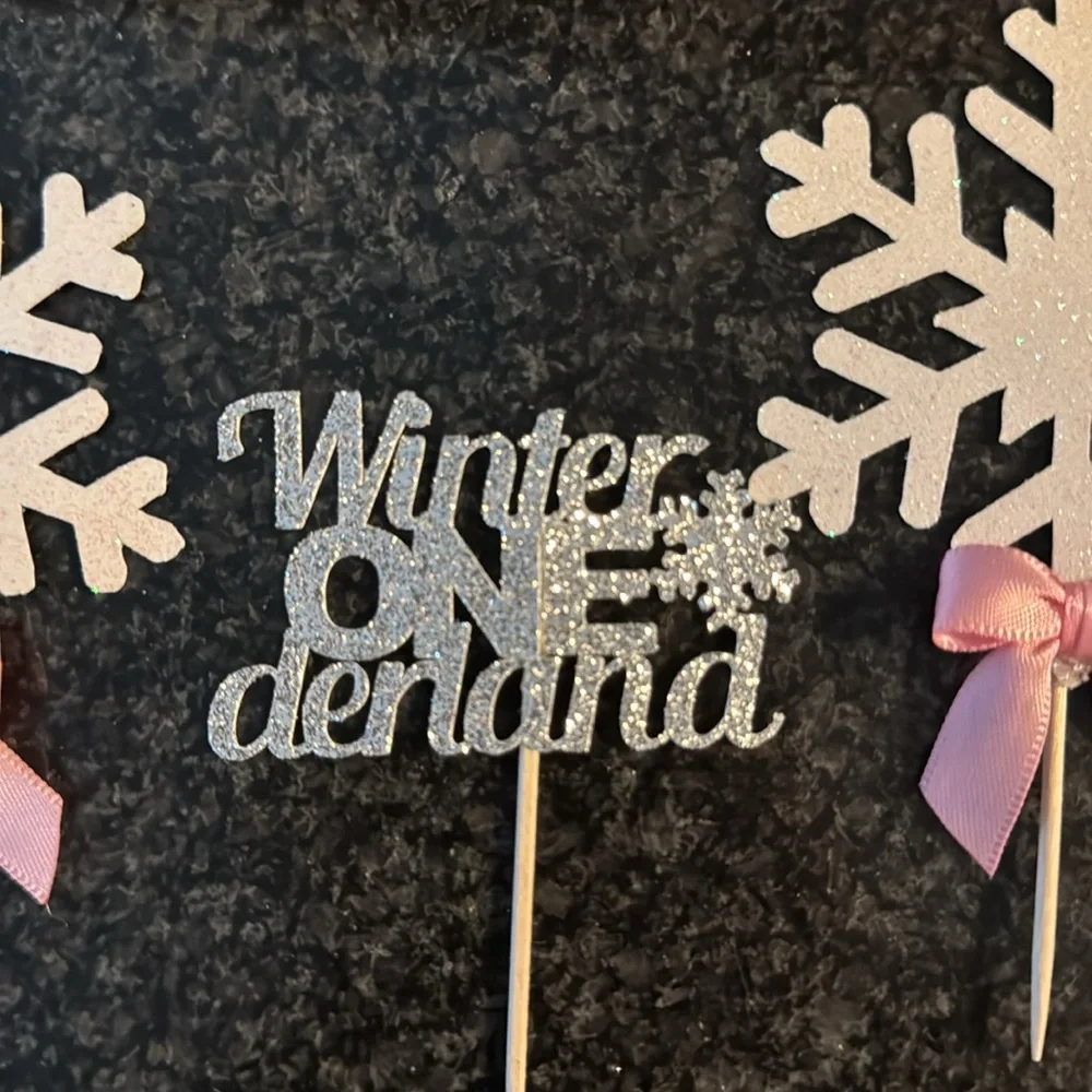 Winter Wonderland Cupcake Toppers